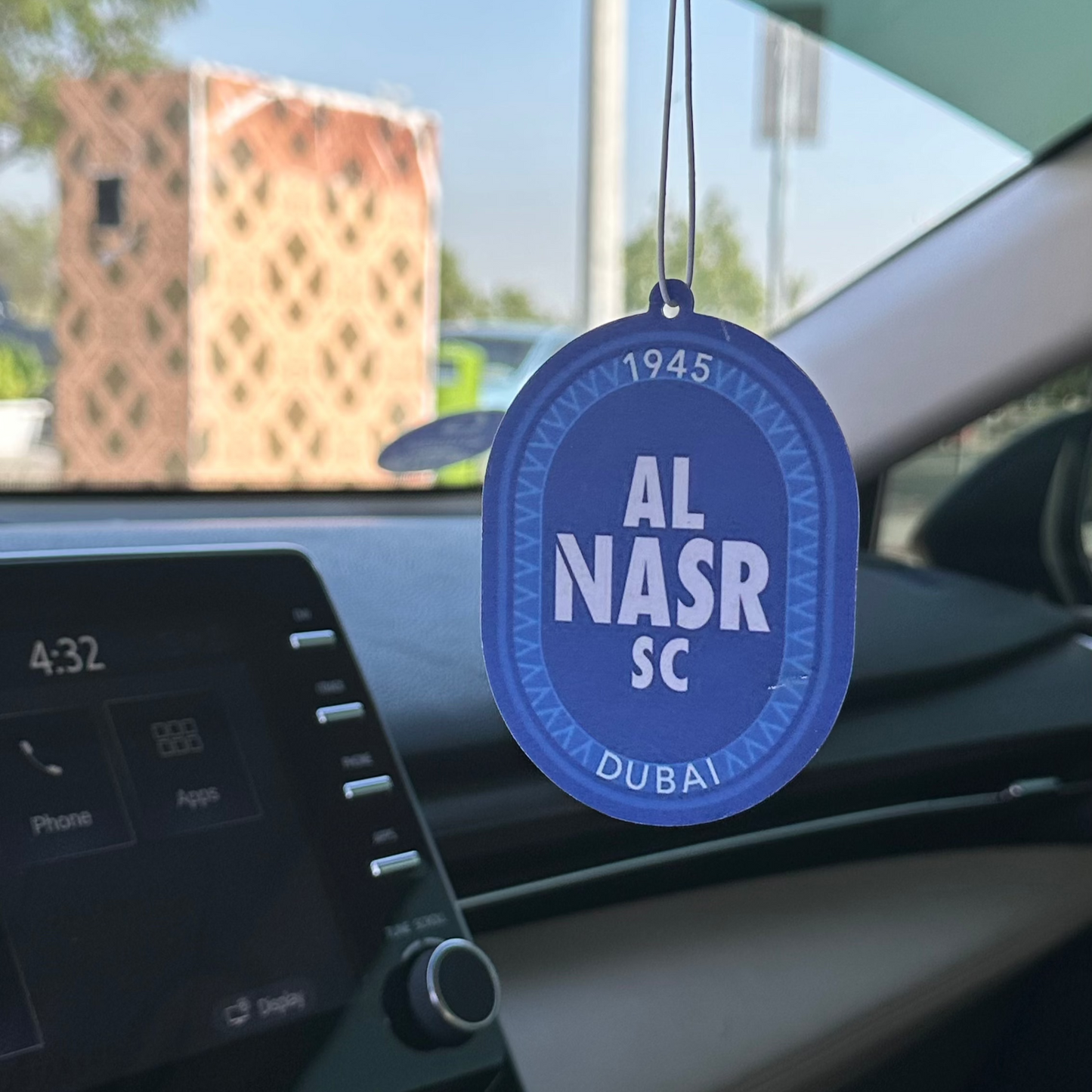 Uniquely designed product with a Lemon scent lasting 3 to 7 days. Heat may impact scent longevity. Created to highlight the design.