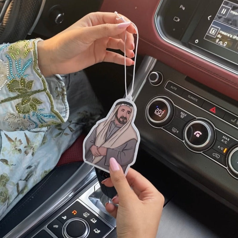 Uniquely designed product with a Jasmine scent lasting 3 to 7 days. Heat may impact scent longevity. Created to highlight the design.